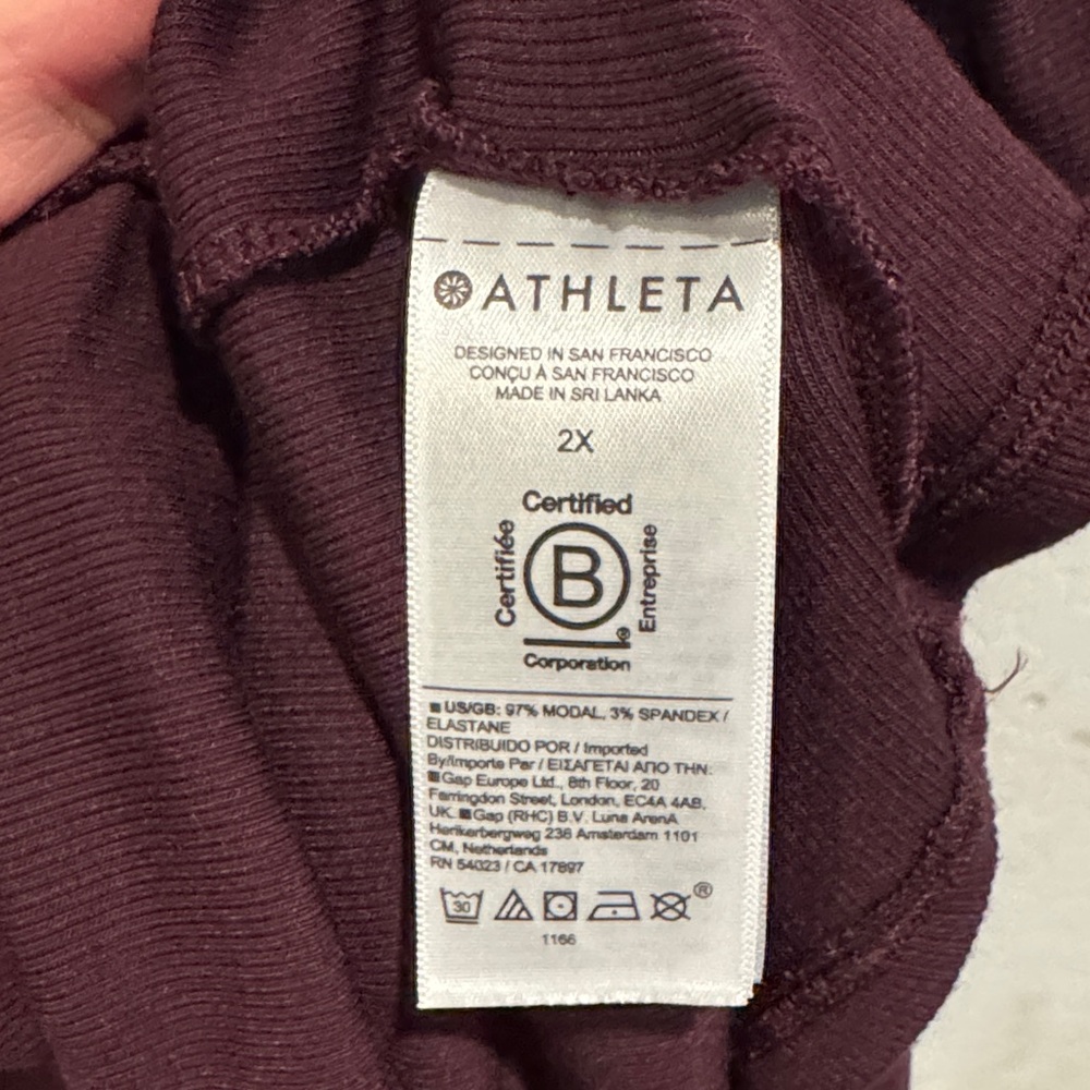 Athleta 2X With Ease Deep Burgundy Short Sleeve Tee Plus Size - Picture 4 of 7